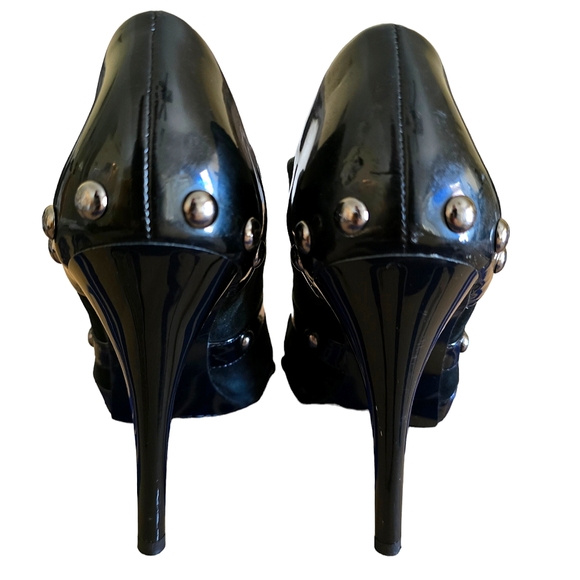 🖤 GUESS VINTAGE Studded Suede & Patent Leather Heels Size 6 GUC - Picture 3 of 6